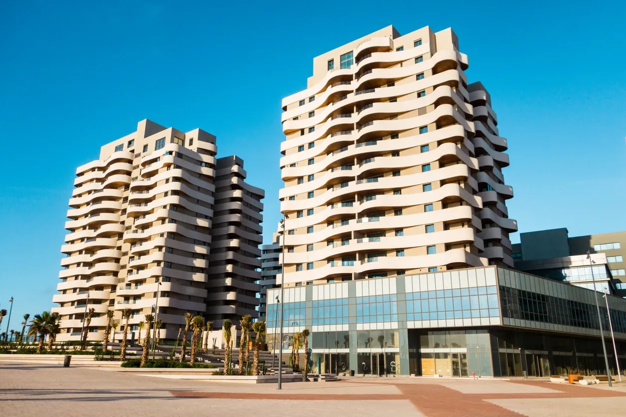 Immeuble neuf à Casablanca